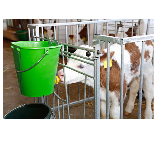 Ведро "Одна соска" для телят