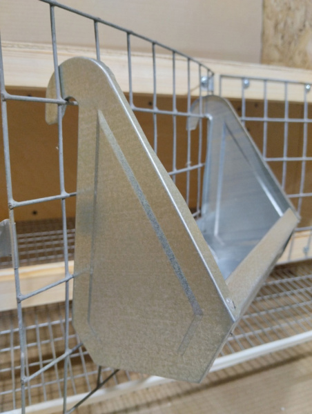 Кормушка "Желоб-20" для кролиководства