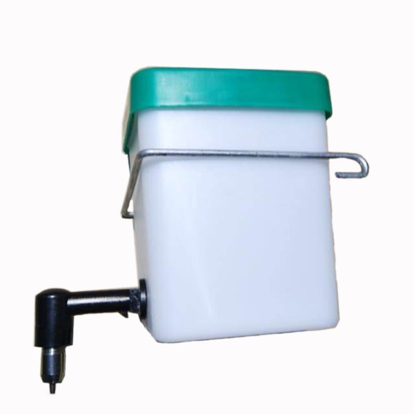 Ниппельная поилка HobbyFarm1 с бачком